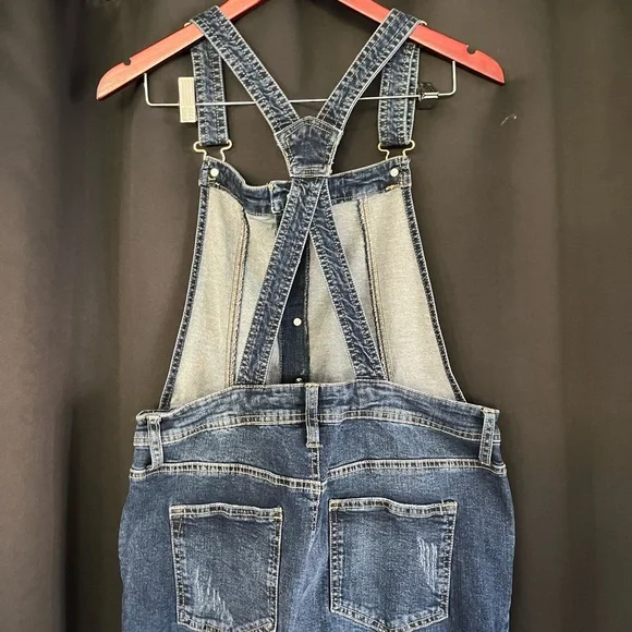 Celebrity pink overalls - Picture 8 of 14